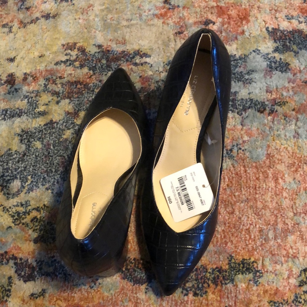 Cute heels! Never worn. Still has tags. Size 7.5